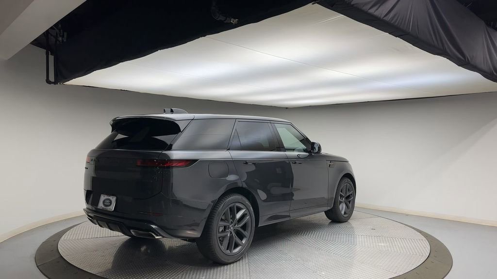 Certified 2025 Land Rover Range Rover Sport Dynamic SE AWD/4WD image 8