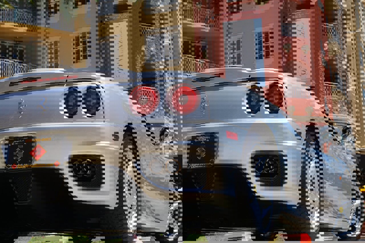 Used 2000 Ferrari 360 Spider image 39