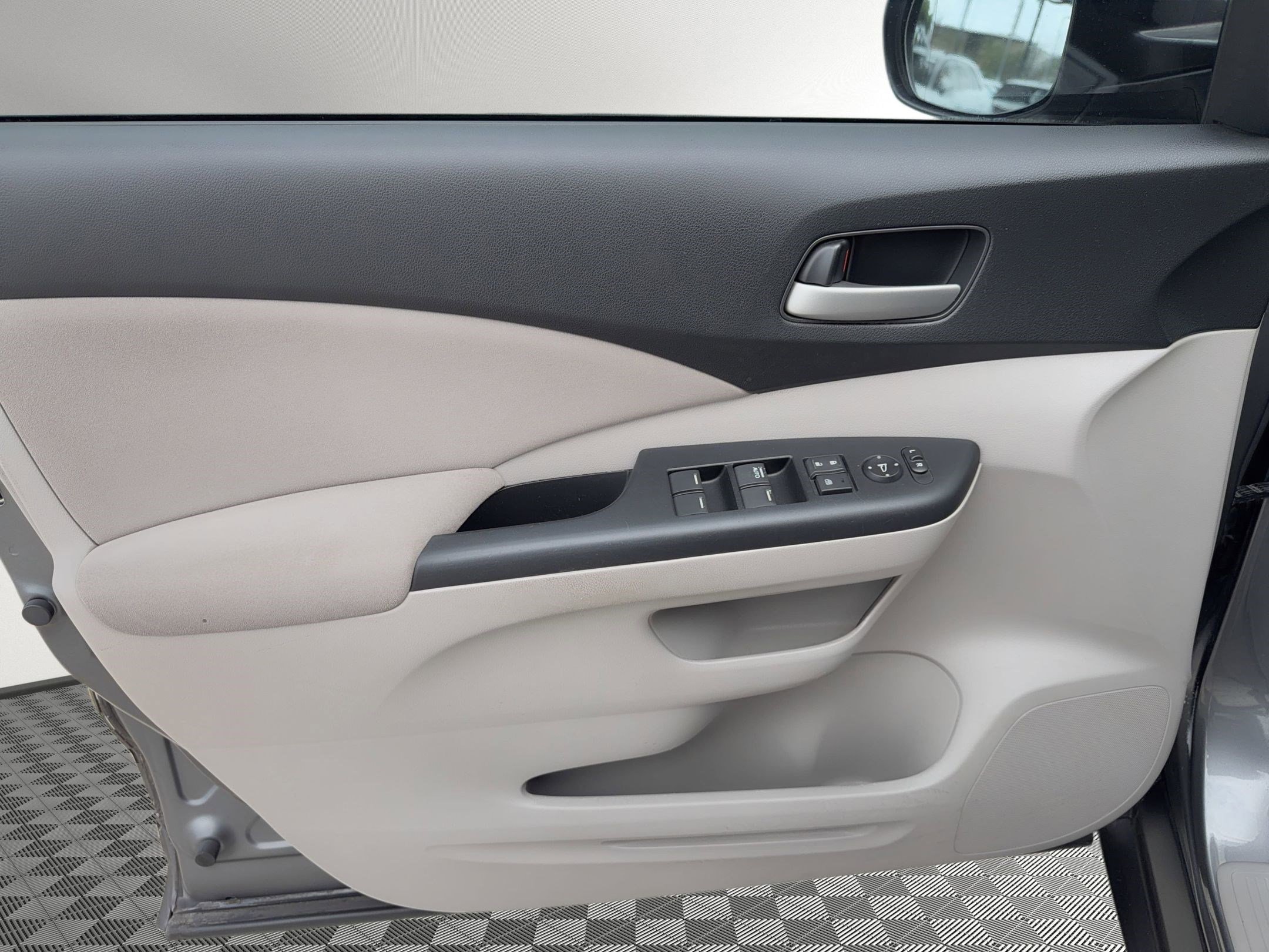 Used 2014 Honda CR-V EX image 13