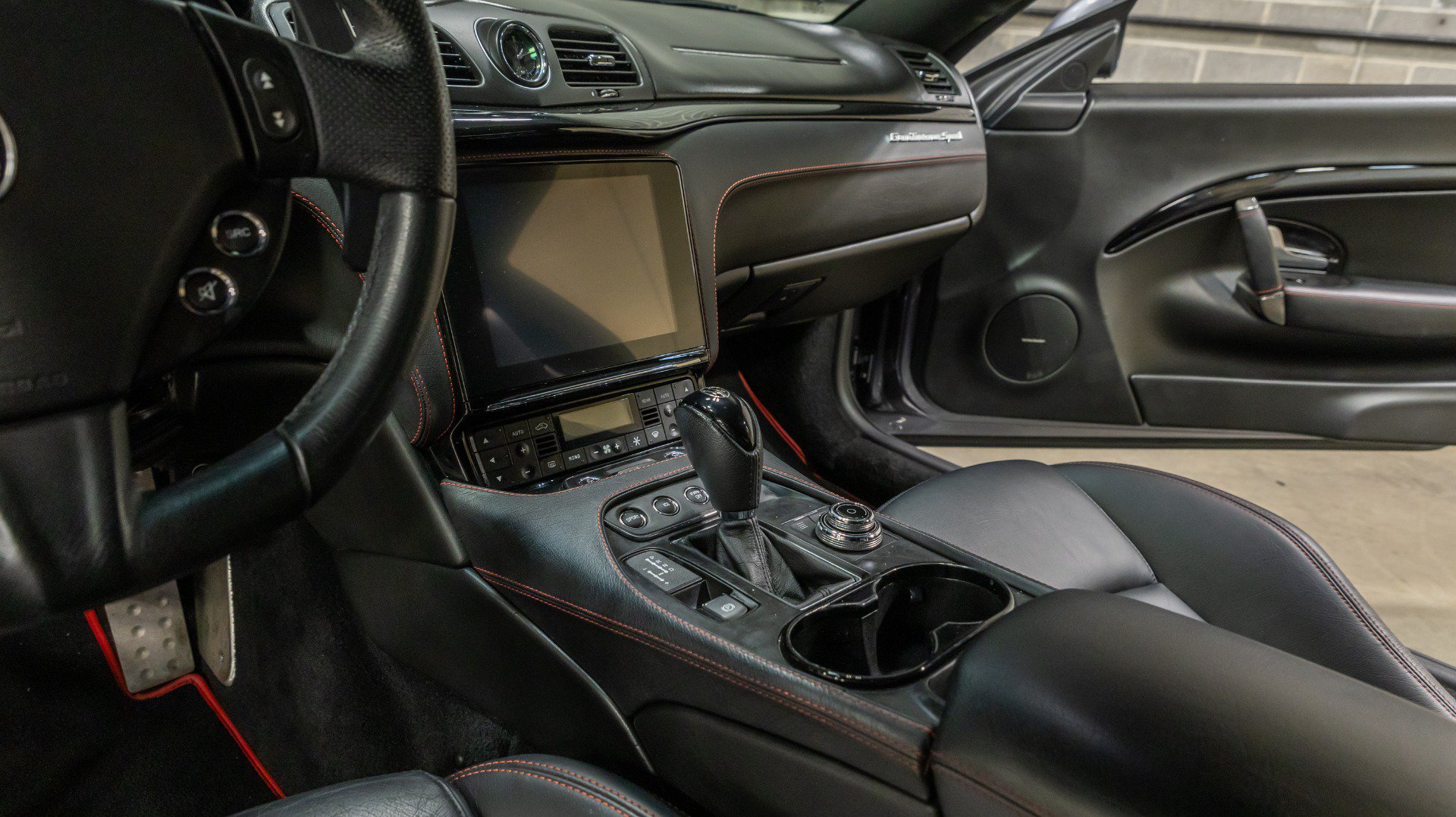 Used 2018 Maserati GranTurismo Coupe RWD image 45