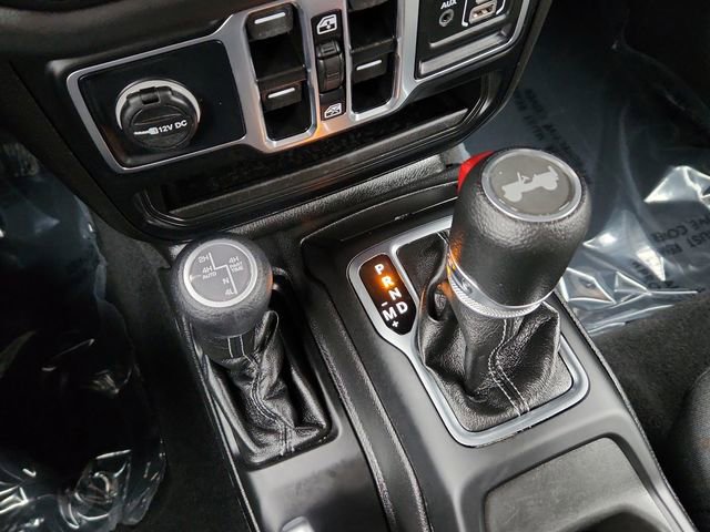 Used 2025 Jeep Wrangler Sahara 4xe w/ Safety Group image 44