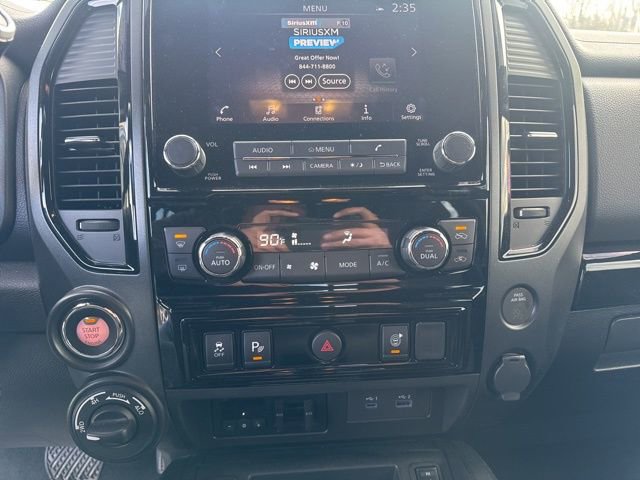 Used 2024 Nissan Titan SV w/ SV Convenience Package image 17