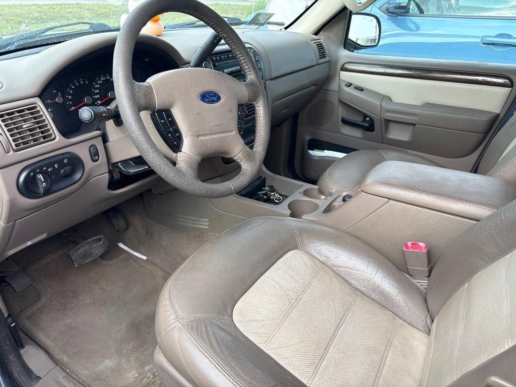 Used 2004 Ford Explorer Eddie Bauer AWD/4WD image 11