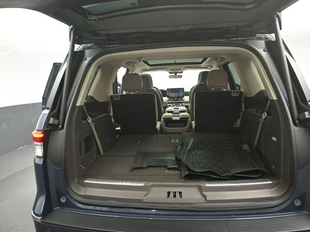 Used 2023 Lincoln Navigator Reserve image 25