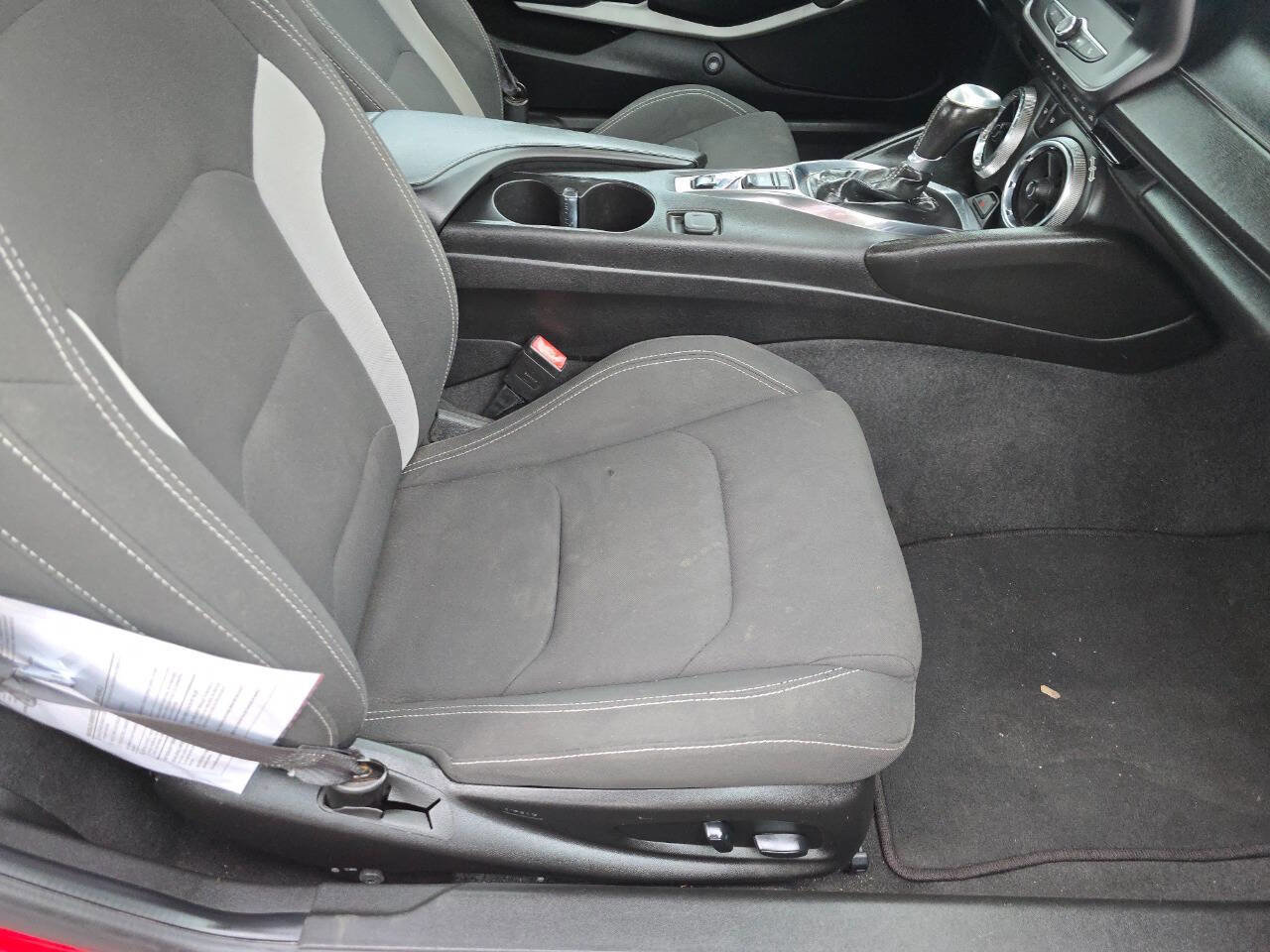 Used 2019 Chevrolet Camaro LT image 24