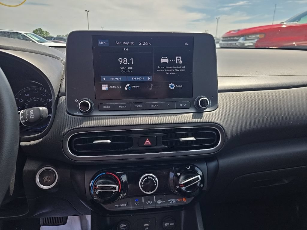 Used 2023 Hyundai Kona SEL AWD/4WD image 8