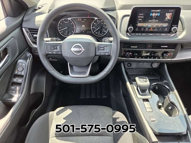 Used 2026 Nissan Rogue SV w/ Cold Weather Package FWD image 13