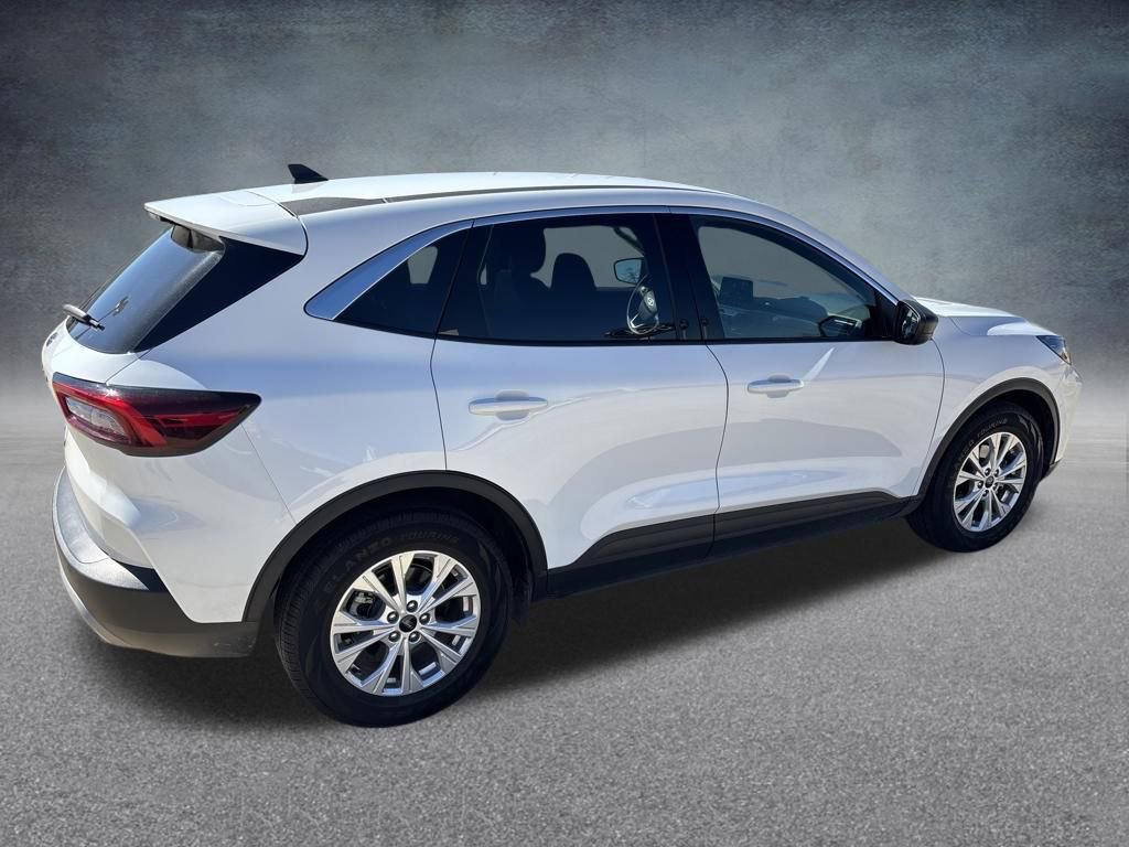 Used 2024 Ford Escape Active image 5