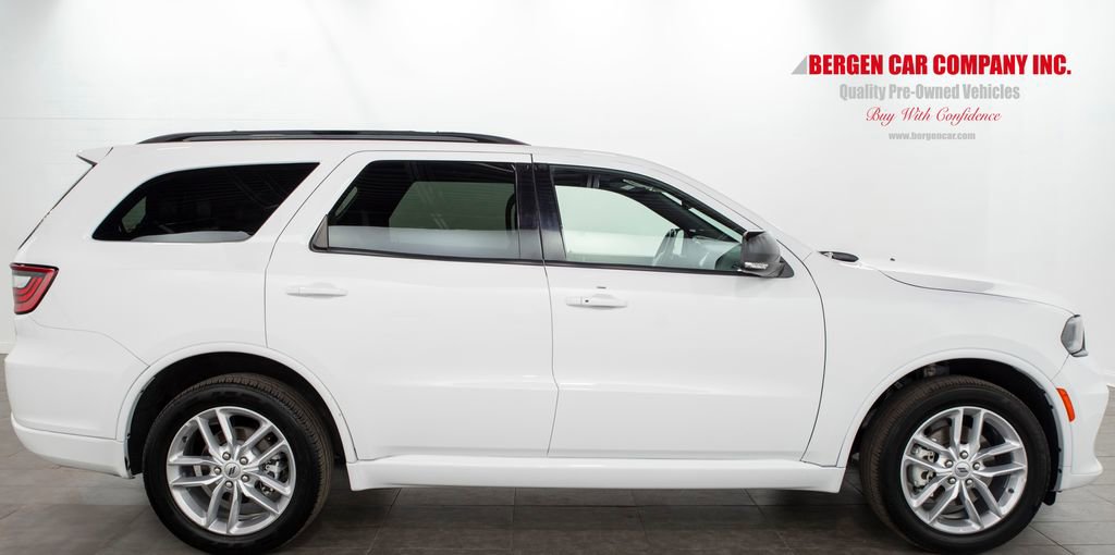 Used 2024 Dodge Durango GT image 15