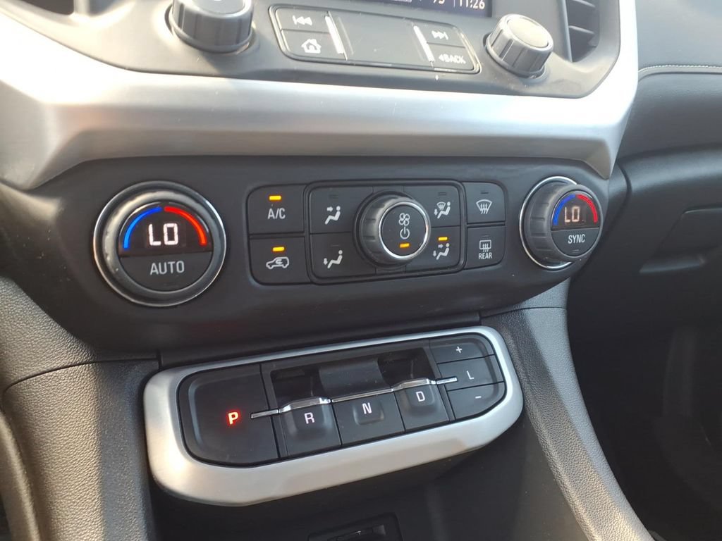 Used 2023 GMC Acadia SLT w/ Technology Package AWD/4WD image 21