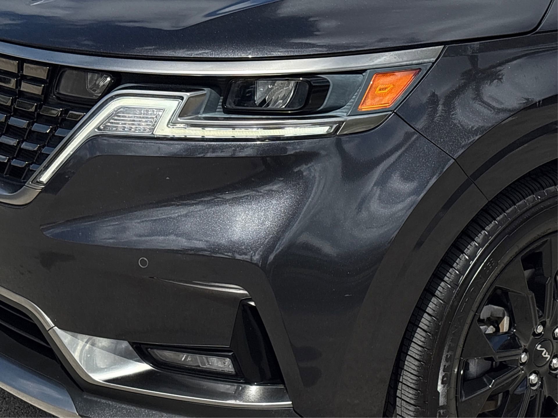 Used 2023 Kia Carnival SX image 14