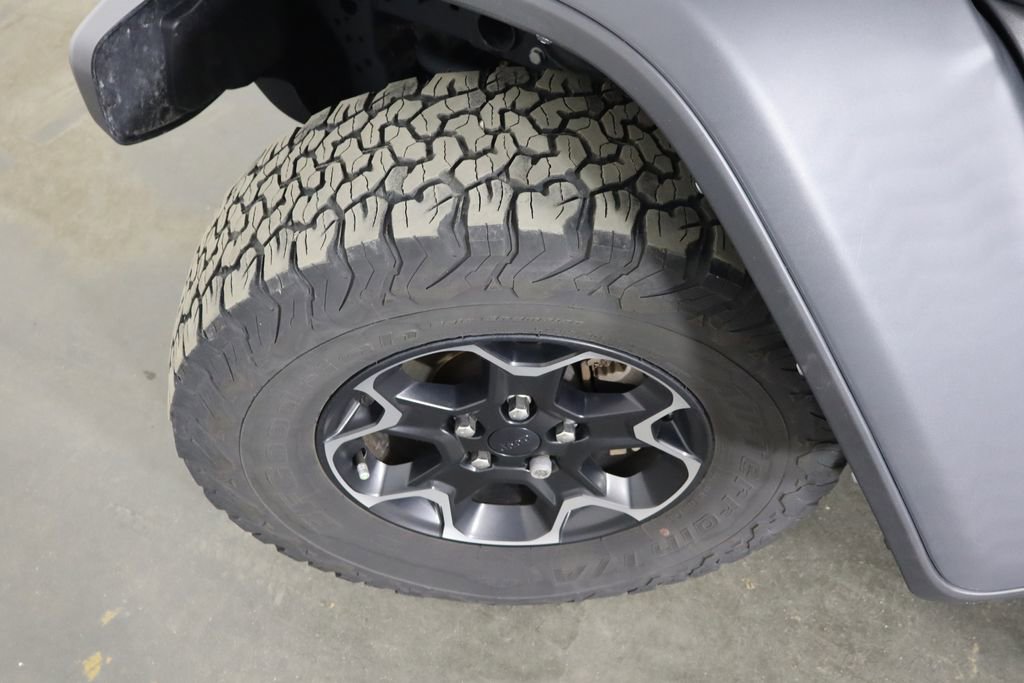 Used 2023 Jeep Wrangler Unlimited Rubicon 4xe w/ Cold Weather Group AWD/4WD image 42