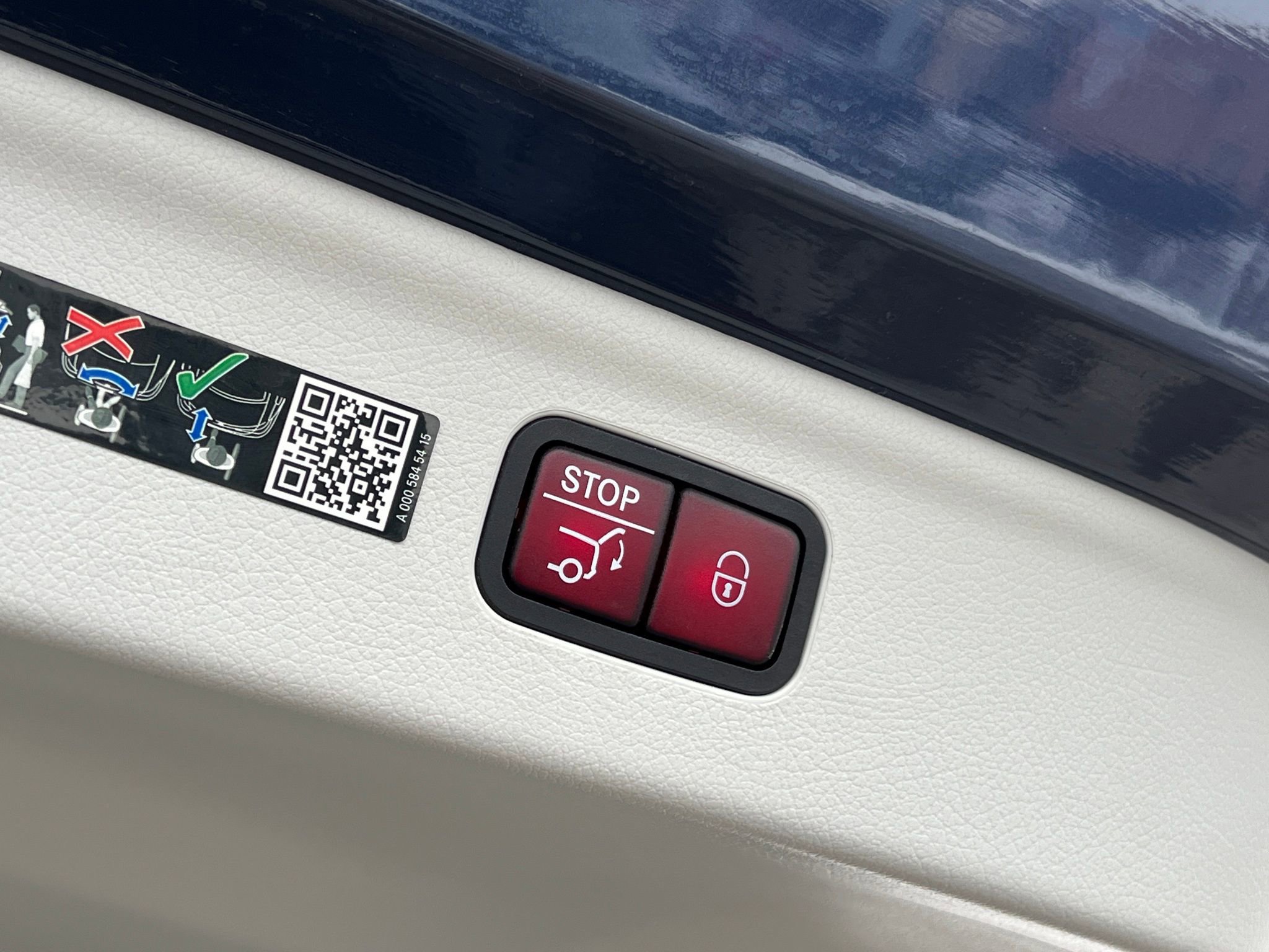 Used 2024 Mercedes-Benz EQE 350+ 4MATIC SUV w/ AMG Line Exterior Package image 21