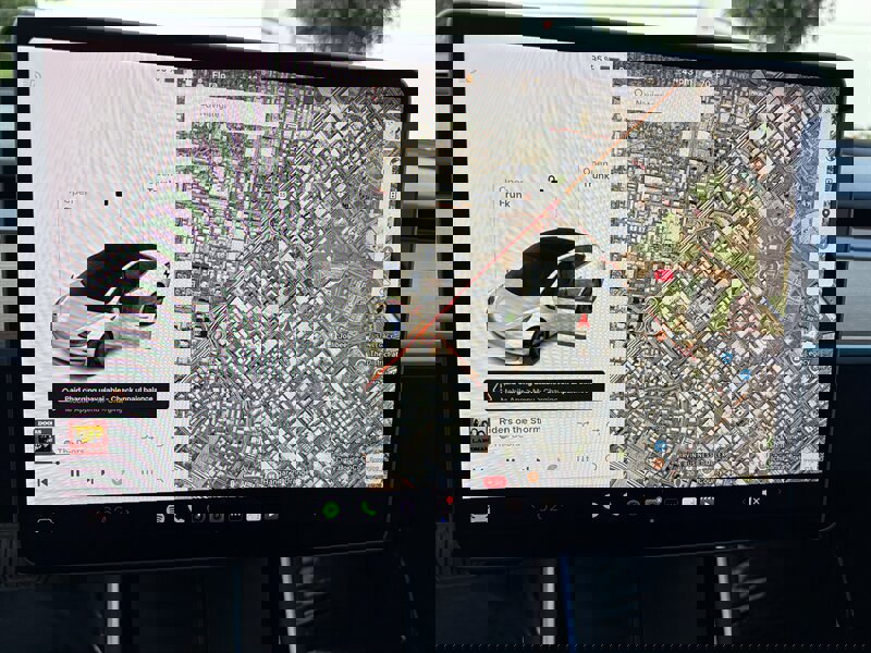 Used 2018 Tesla Model 3 Long Range image 18