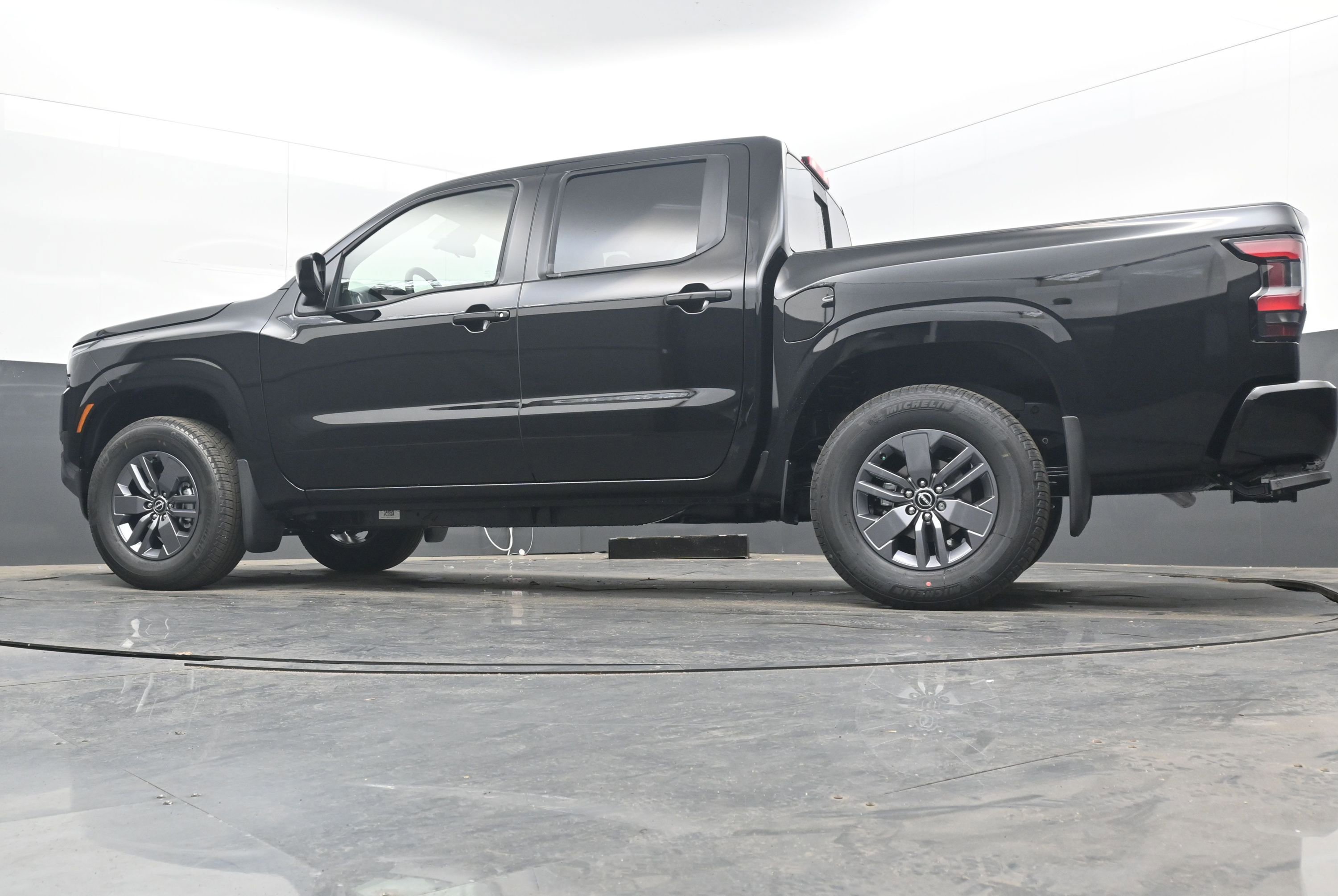 New 2026 Nissan Frontier SV w/ All-Weather Content Package image 26