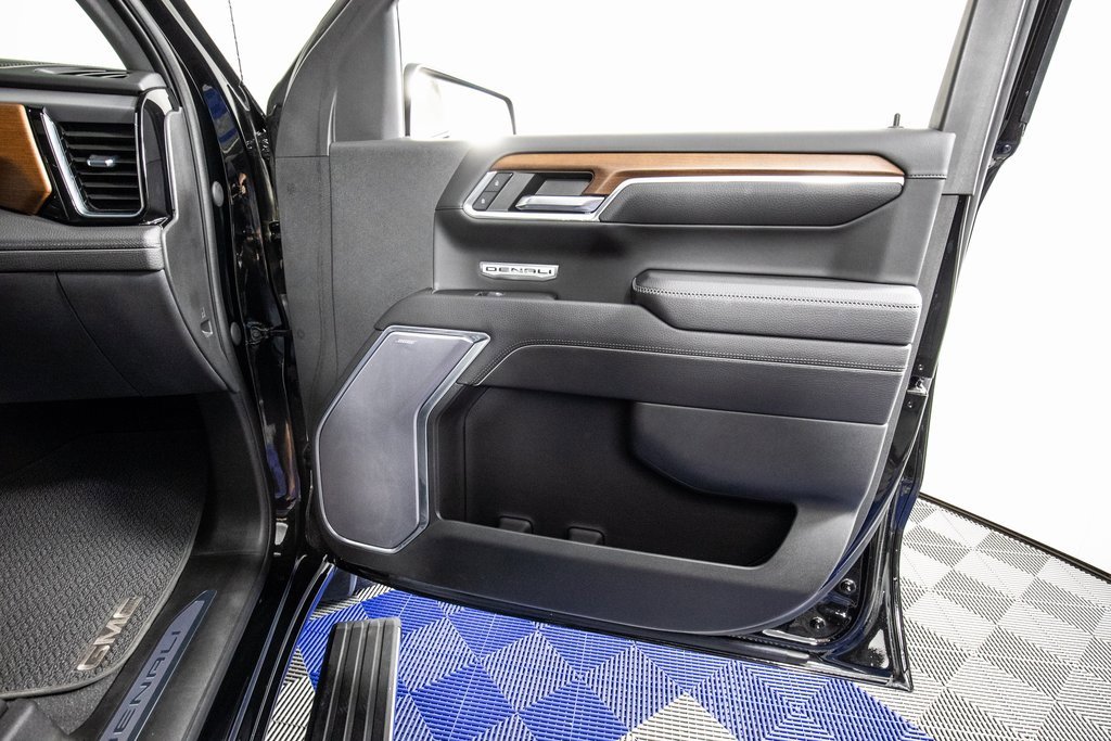 Used 2023 GMC Sierra 1500 Denali w/ Denali Reserve Package image 13