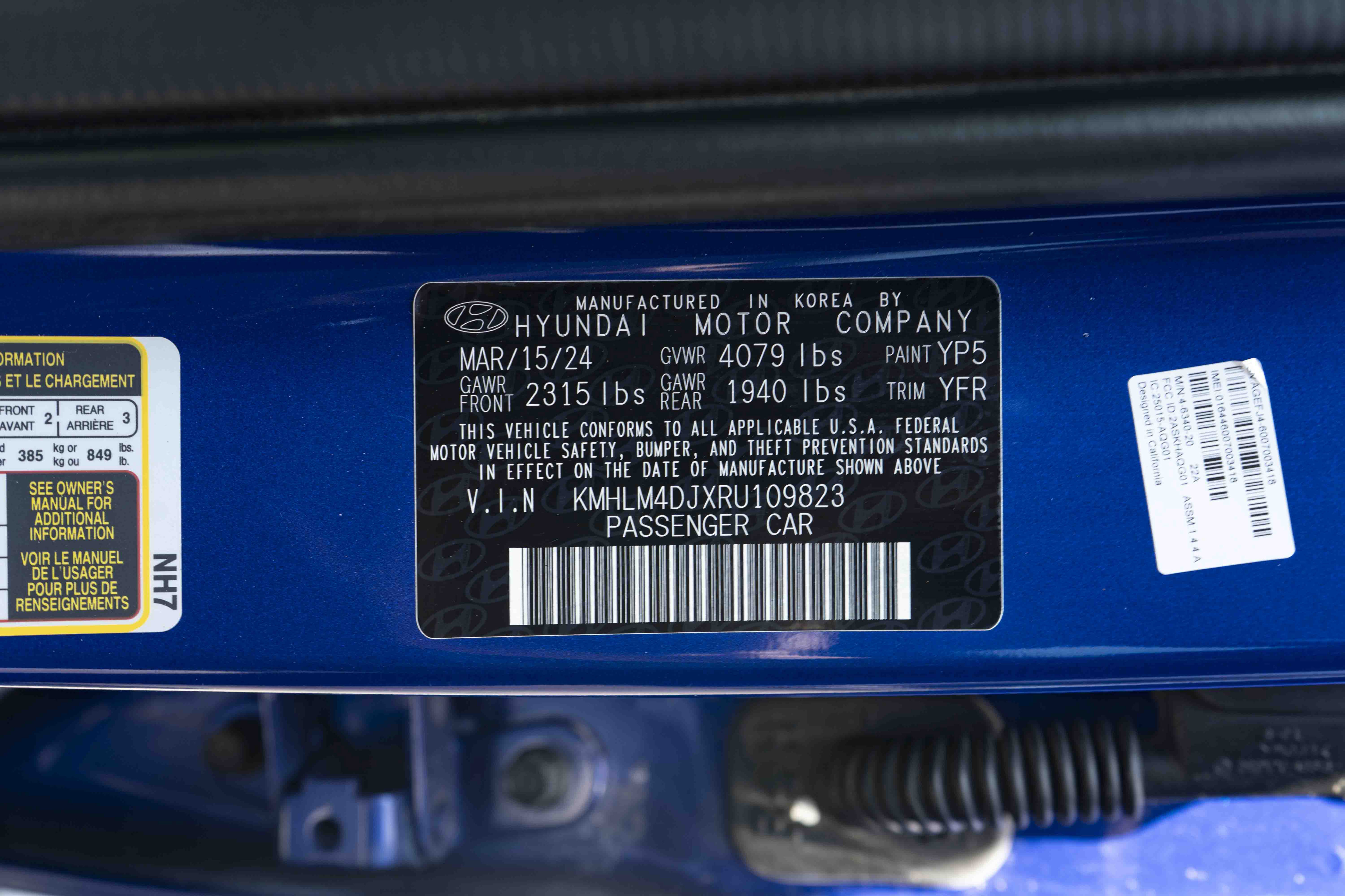 Used 2024 Hyundai Elantra Blue FWD image 41