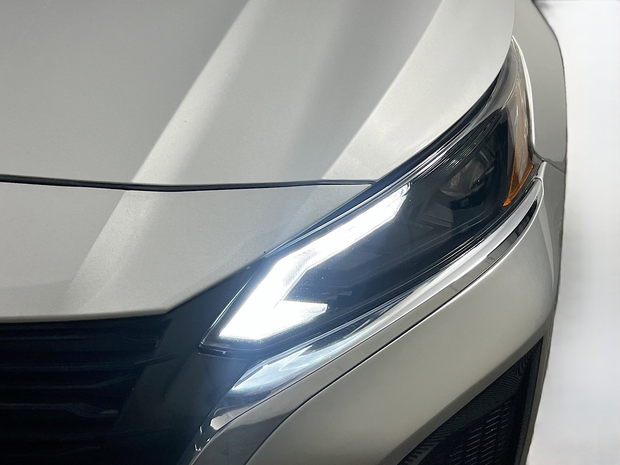 Used 2024 Nissan Altima 2.5 SV image 11