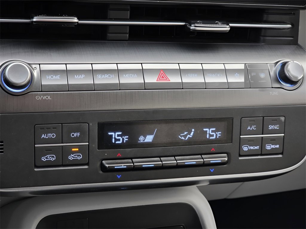 Used 2024 Hyundai Kona SEL image 32