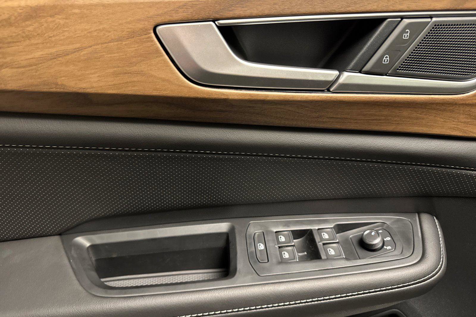 New 2026 Volkswagen Atlas SE image 10