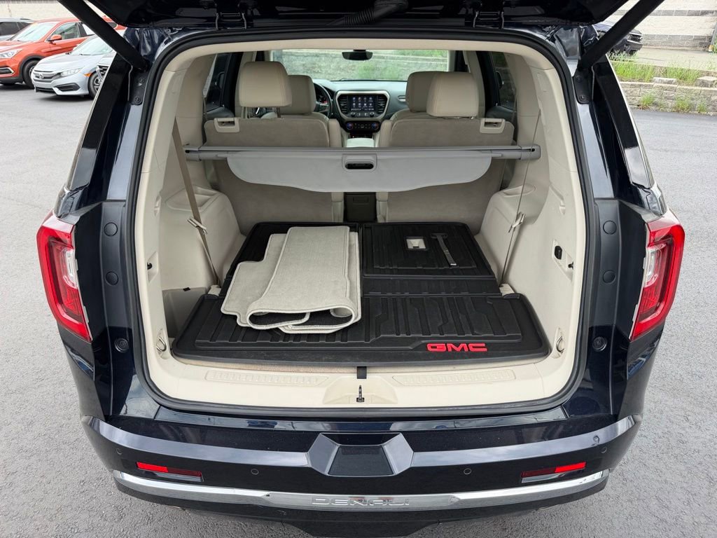 Used 2021 GMC Acadia Denali w/ Denali Ultimate Package AWD/4WD image 29