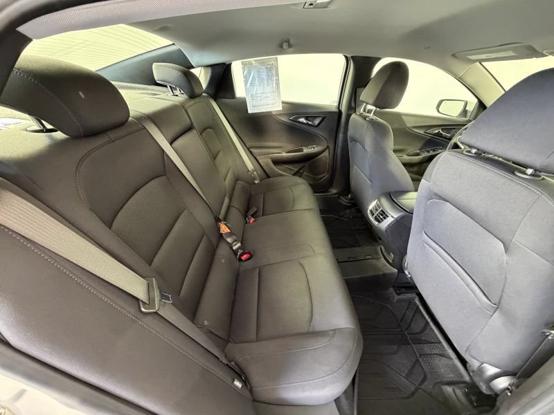Used 2024 Chevrolet Malibu LT w/ LPO, Floor Liner Package FWD image 27