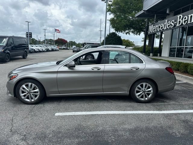 Used 2019 Mercedes-Benz C 300 Sedan image 3