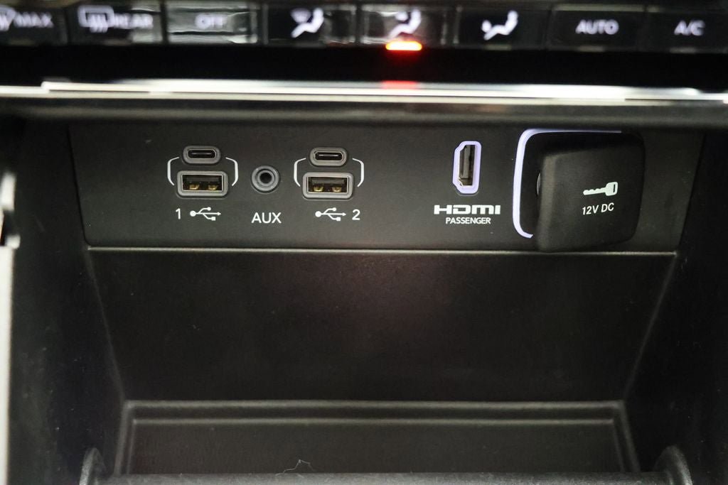 Used 2023 Jeep Grand Cherokee 4WD 4xe image 24