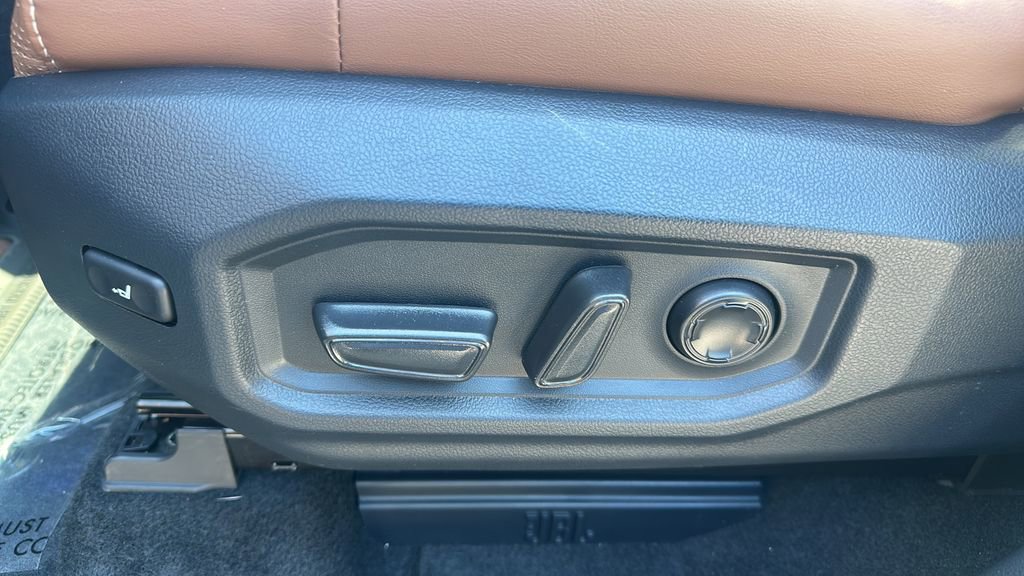 Used 2025 Toyota Tundra 1794 Edition image 27