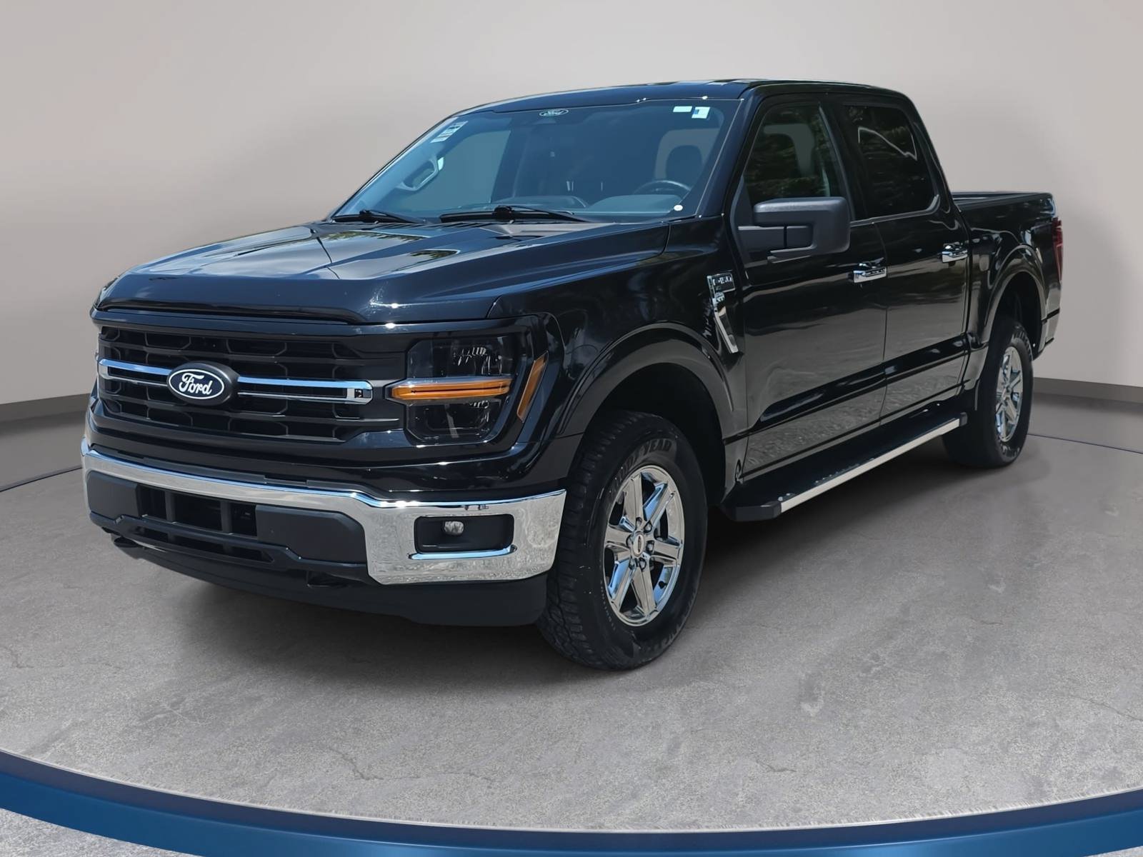 Used 2025 Ford F150 XLT w/ Equipment Group 301A Standard