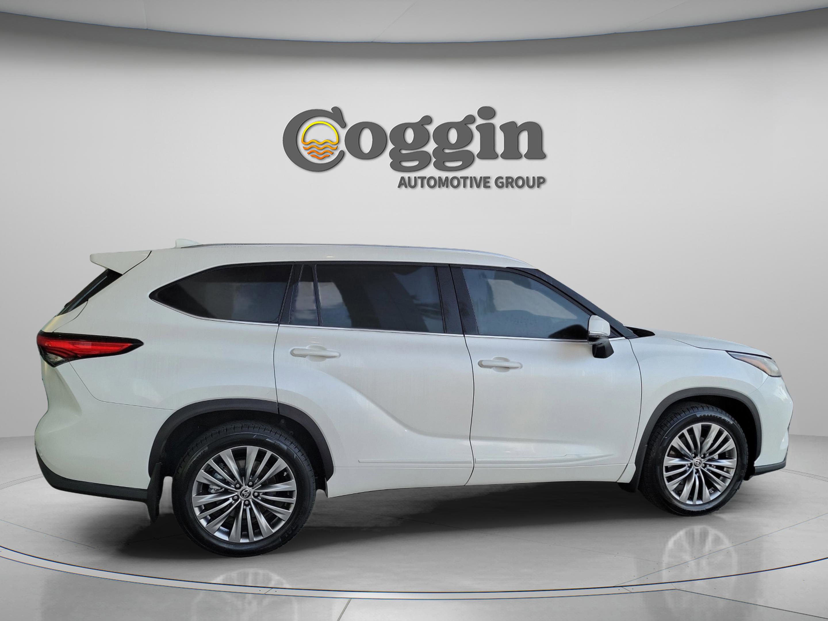 Used 2020 Toyota Highlander Platinum image 5