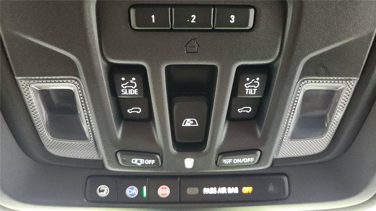 Used 2023 GMC Sierra 1500 Denali Ultimate AWD/4WD image 28