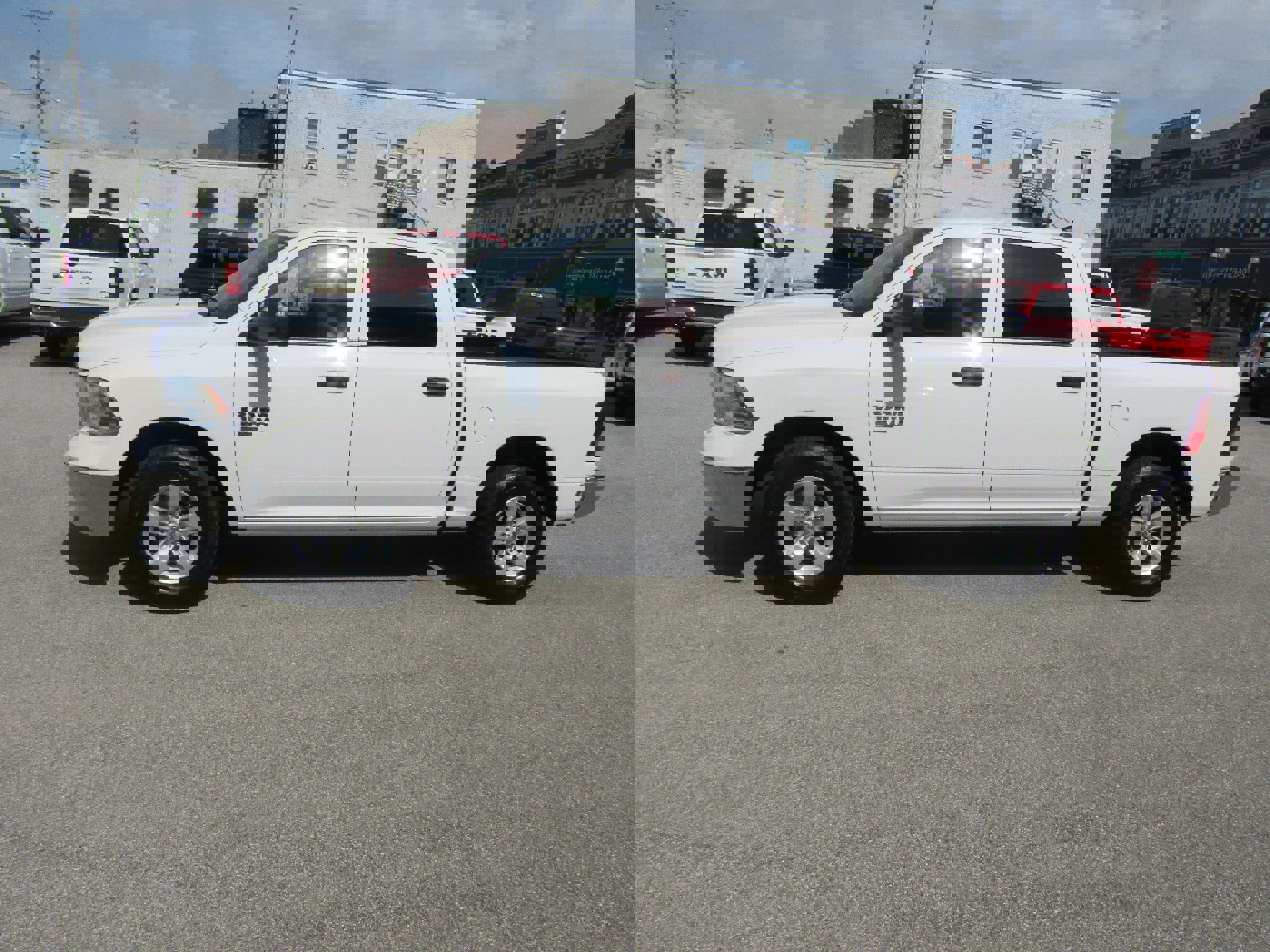 Used 2023 RAM 1500 Classic SLT w/ Trailer & Traction Group image 6