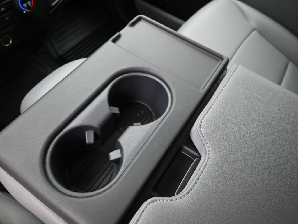 New 2026 Ford F250 XL w/ XL Chrome Package image 22