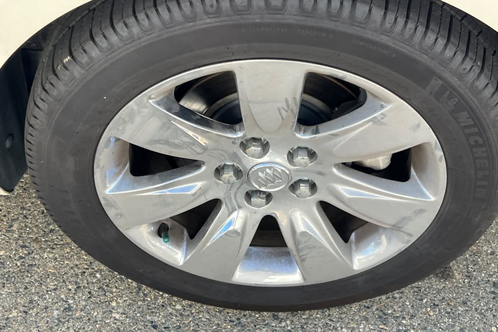 Used 2013 Buick LaCrosse Leather w/ Entertainment Package FWD image 22