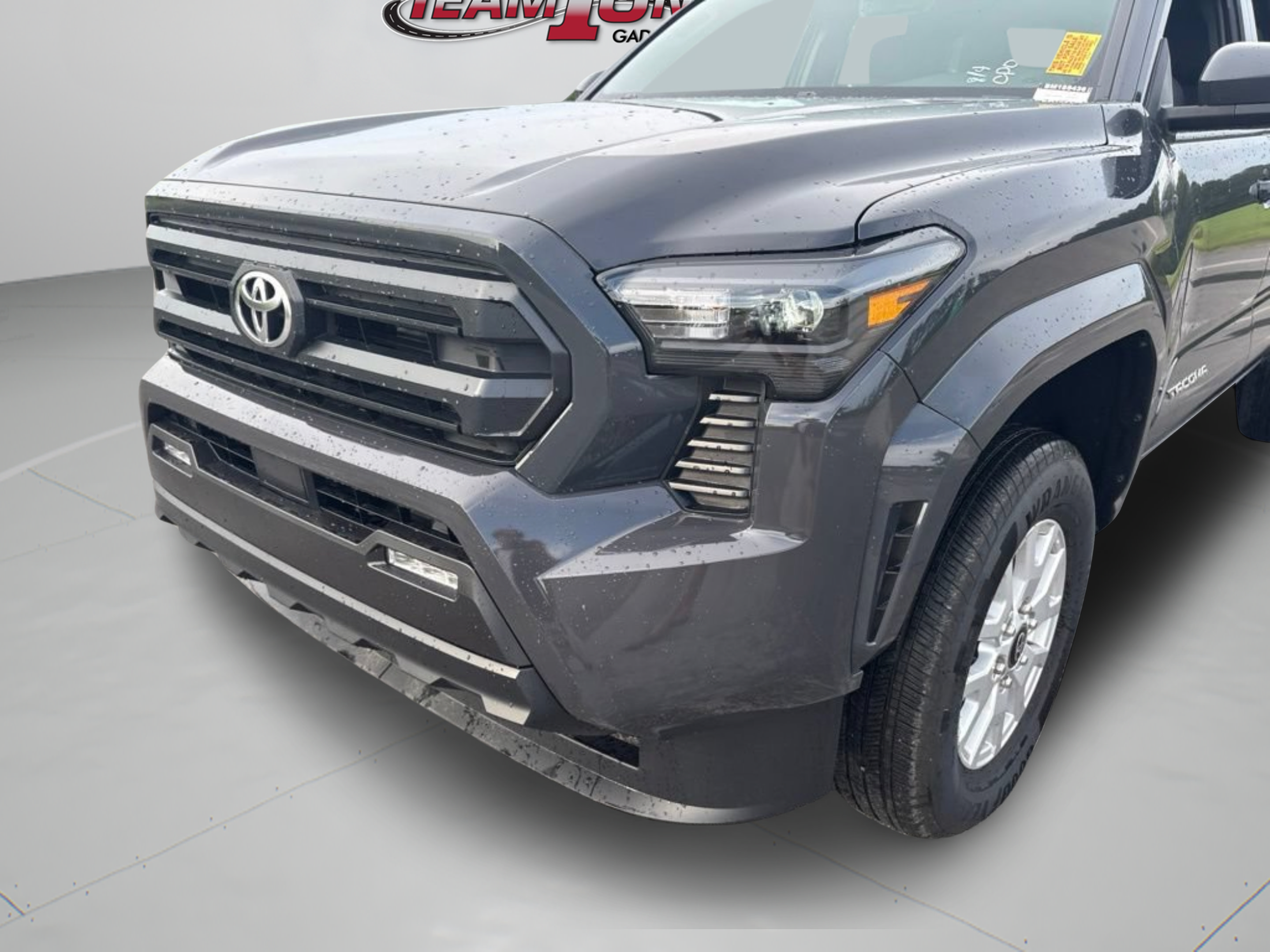Certified 2025 Toyota Tacoma SR5 AWD/4WD image 28