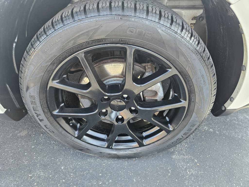 Used 2013 Dodge Journey SXT w/ Popular Equipment Group AWD/4WD image 23