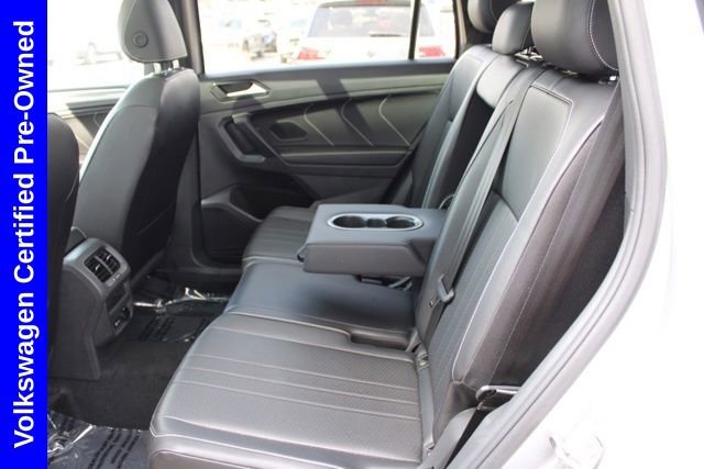 Used 2024 Volkswagen Tiguan SE R-Line image 25