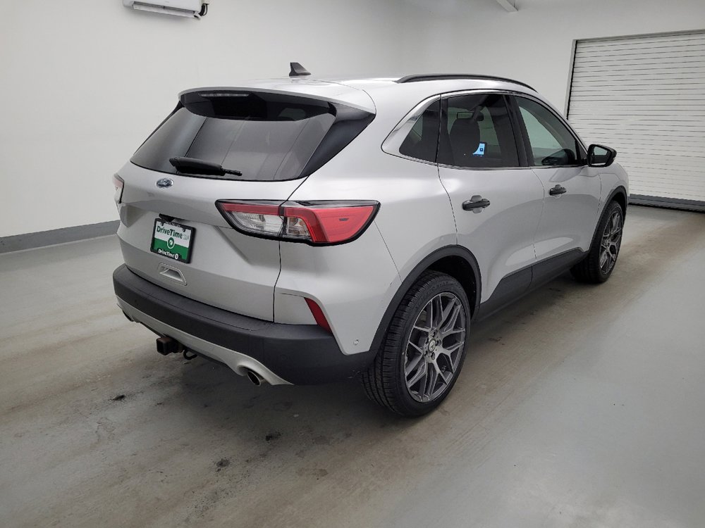 Used 2020 Ford Escape Titanium AWD/4WD image 9