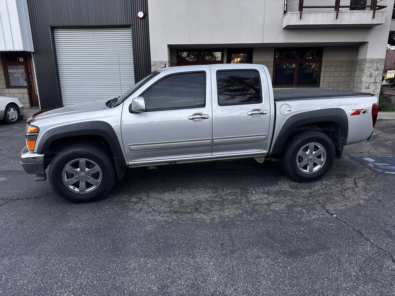 Used 2012 Chevrolet Colorado LT image 2