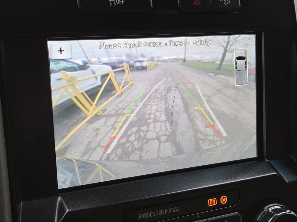 Used 2017 Ford F250 Lariat w/ Chrome Package image 7