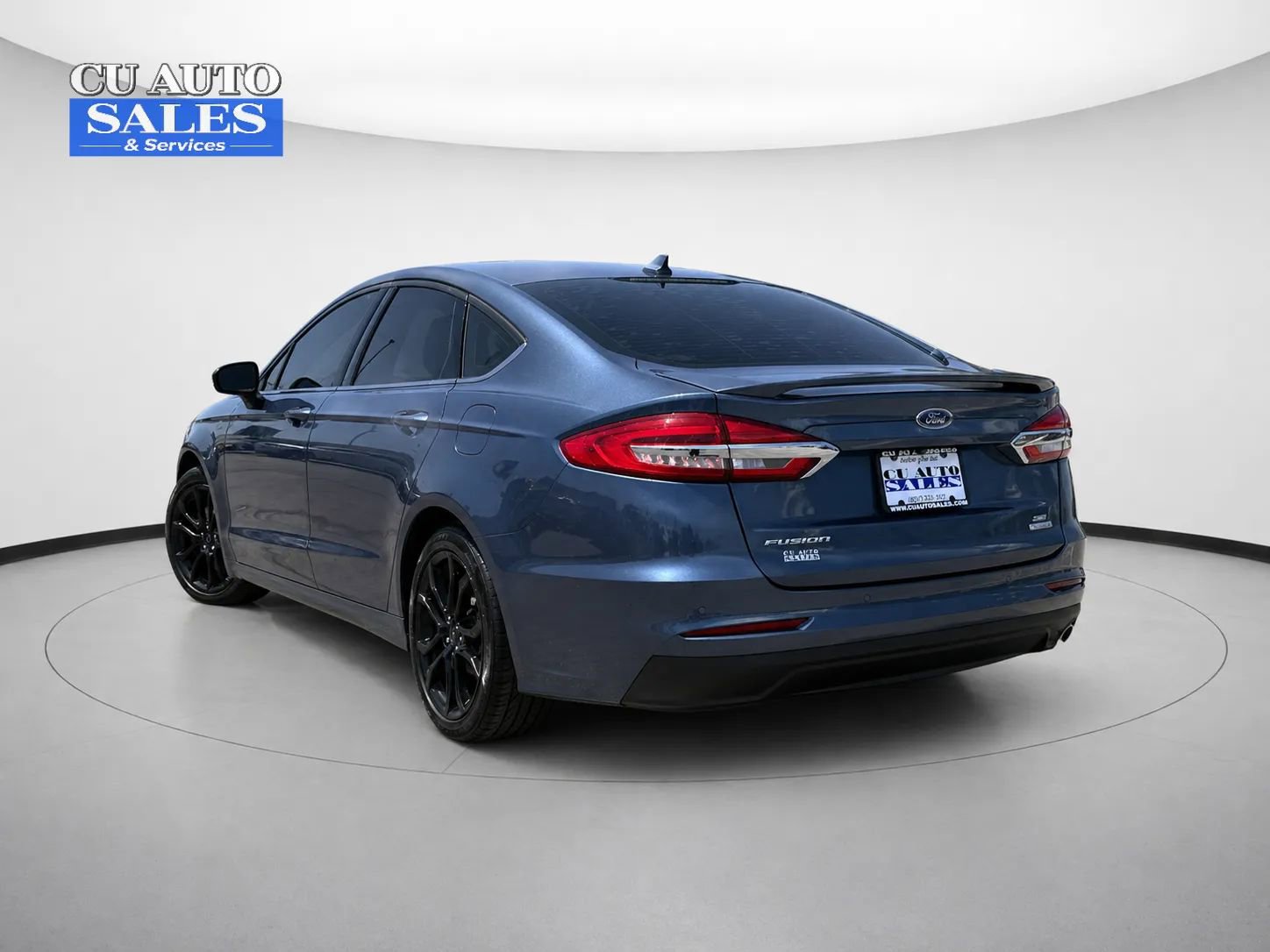 Used 2019 Ford Fusion SE w/ Equipment Group 151A FWD image 5