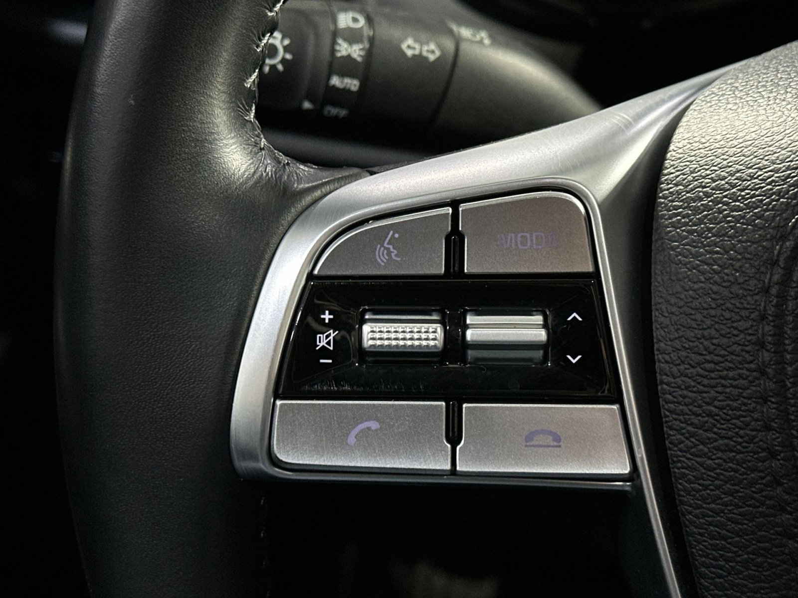 Used 2022 Kia Telluride S image 21