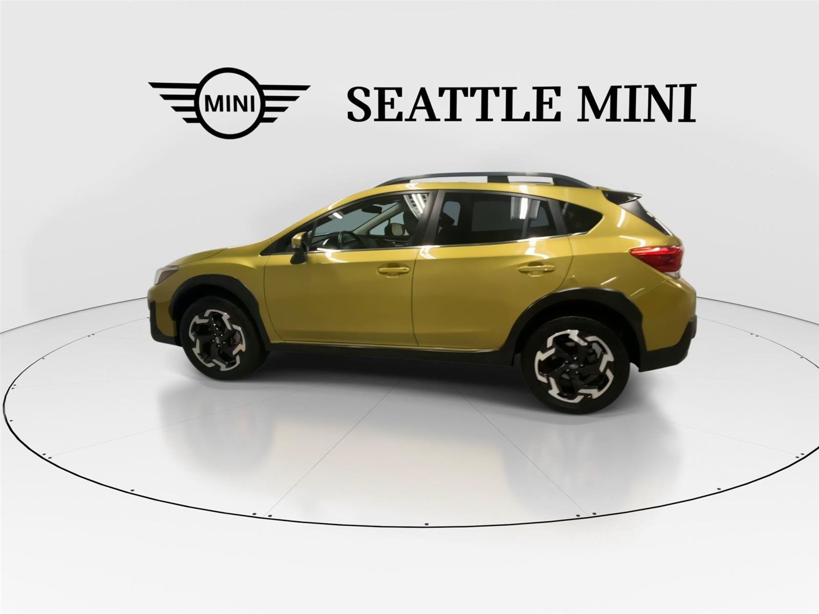 Used 2023 Subaru Crosstrek 2.5i Limited AWD/4WD image 7