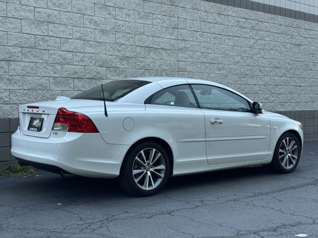 Used 2012 Volvo C70 T5 w/ Climate Pkg FWD image 16