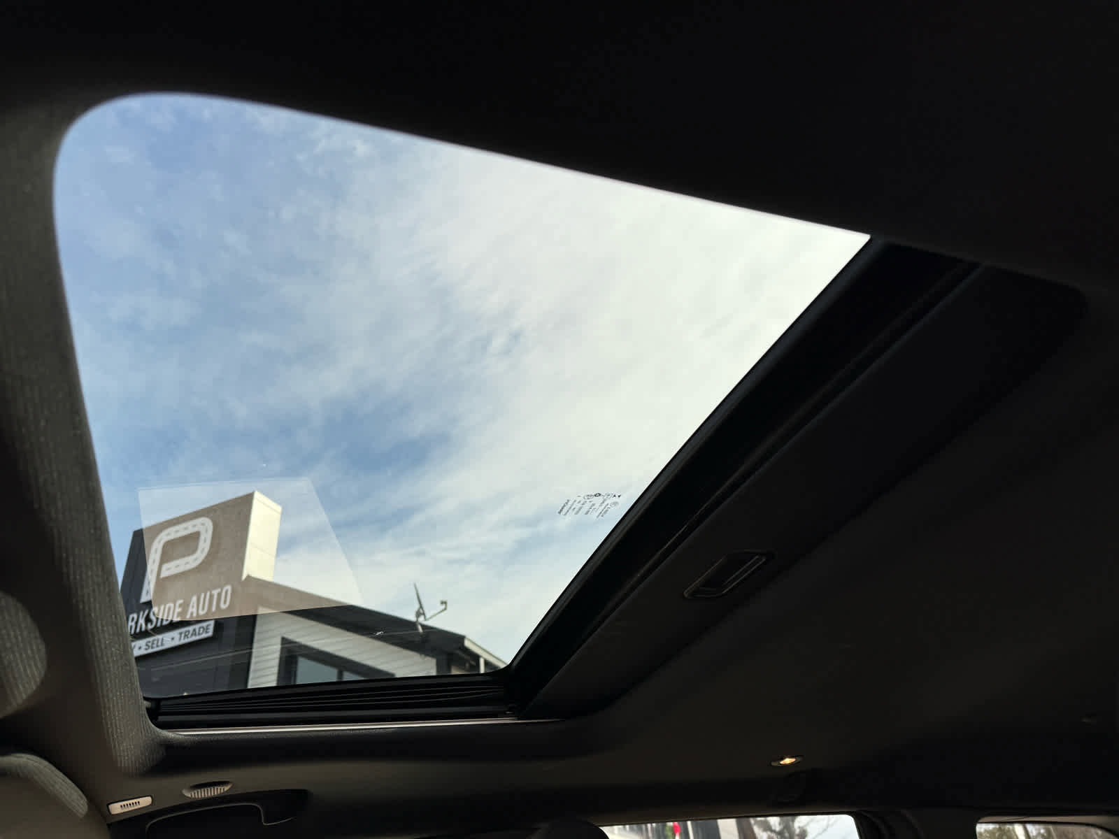 Used 2021 Jeep Grand Cherokee Laredo image 30