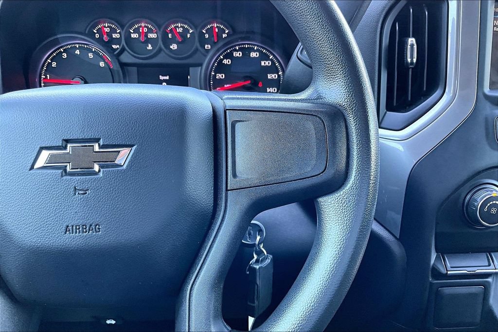 Used 2019 Chevrolet Silverado 1500 Custom Trail Boss AWD/4WD image 7