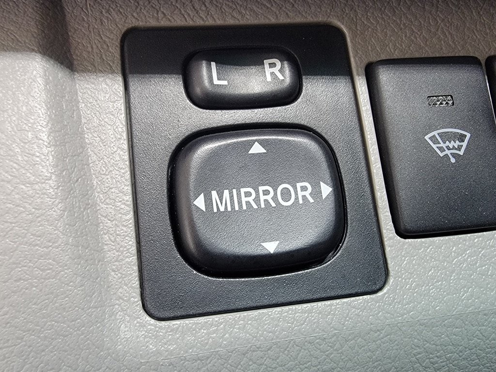 Used 2013 Toyota Highlander SE AWD/4WD image 26