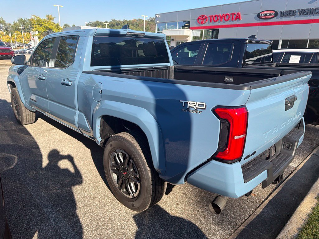 Used 2026 Toyota Tacoma TRD Sport AWD/4WD image 2