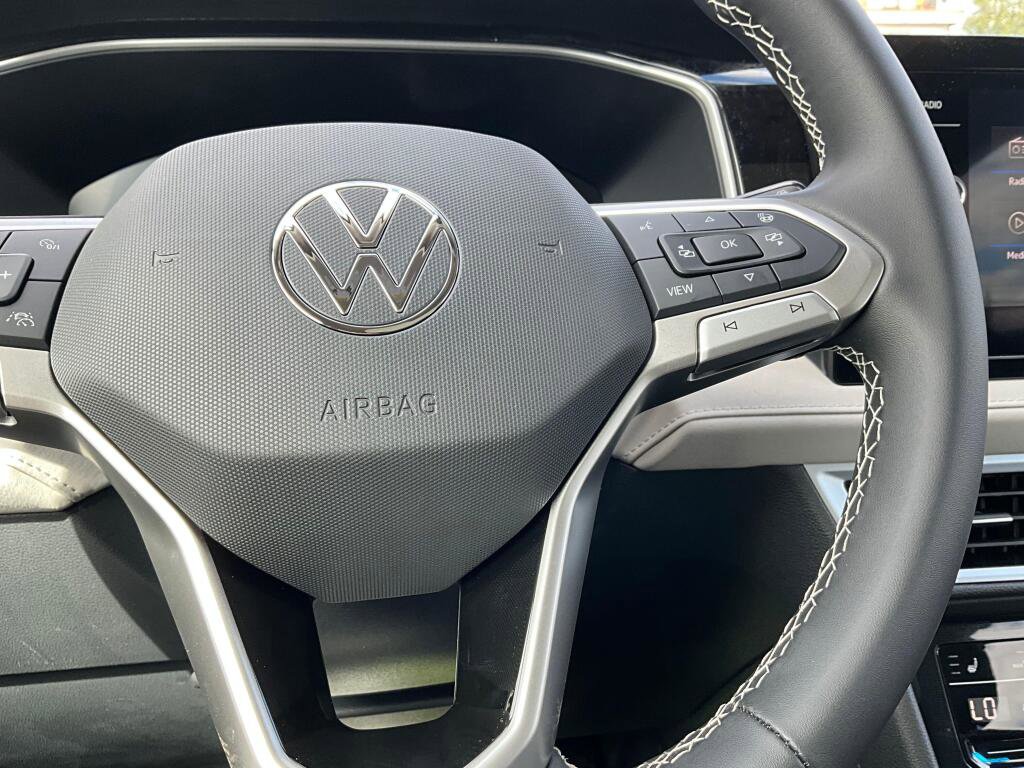 New 2026 Volkswagen Taos SE AWD/4WD image 22